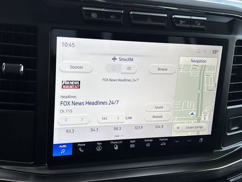 Used 2023 Ford F350 Lariat w/ Chrome Package image 39