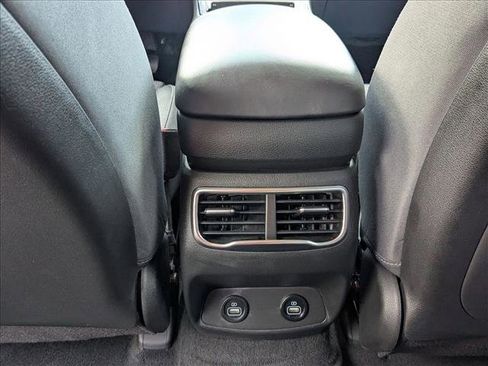 Used 2023 Hyundai Santa Fe SE FWD image 17