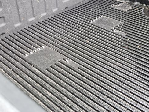 Used 2020 Ford F150 XLT w/ Equipment Group 302A Luxury AWD/4WD image 8