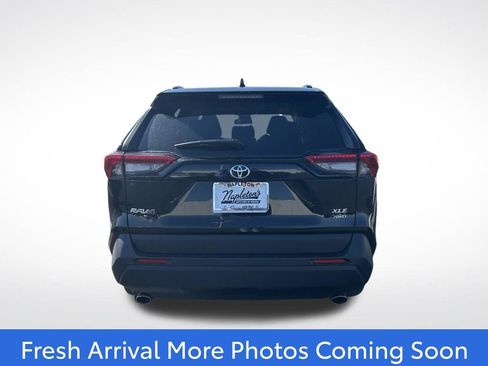 Certified 2025 Toyota RAV4 XLE w/ Convenience Package image 4