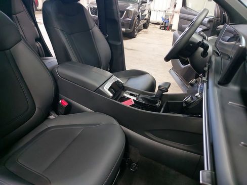 Certified 2025 Hyundai Santa Cruz SEL image 10