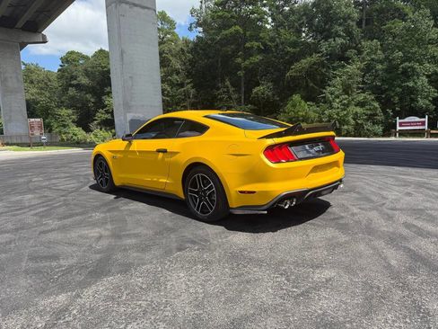 Used 2021 Ford Mustang GT w/ Equipment Group 301A image 9