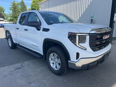 Used 2023 GMC Sierra 1500 Pro w/ Pro Value Package