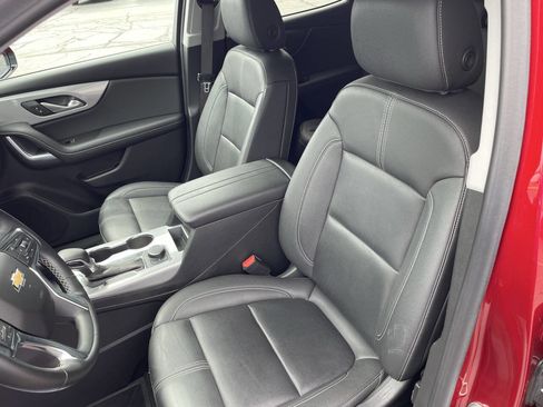 Used 2023 Chevrolet Blazer LT w/ Midnight/Sport Edition image 3