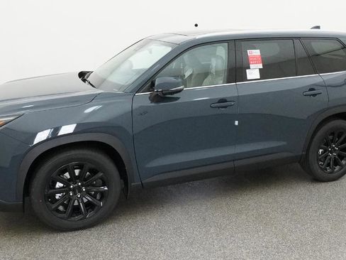 New 2026 Toyota Grand Highlander FWD image 5