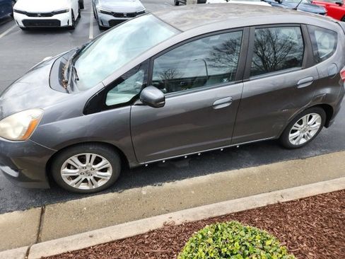 Used 2011 Honda Fit Sport image 4