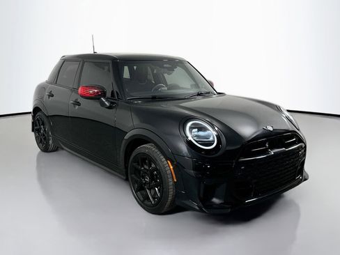 Certified 2025 MINI Cooper S image 3