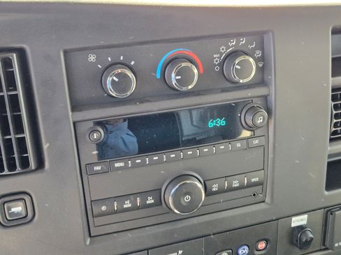 New 2025 Chevrolet Express 3500 w/ Power Convenience Package image 13