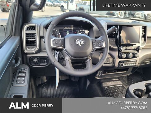 New 2025 RAM 4500 Tradesman w/ Safety Group AWD/4WD image 8