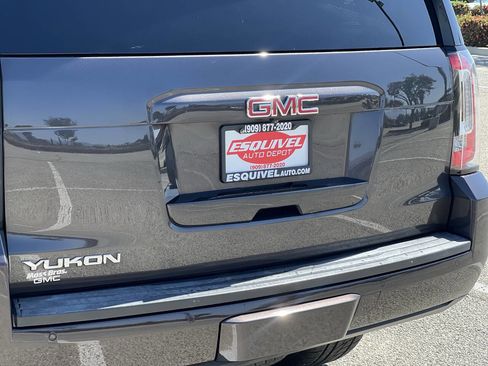 Used 2017 GMC Yukon SLT w/ Open Road Package image 6