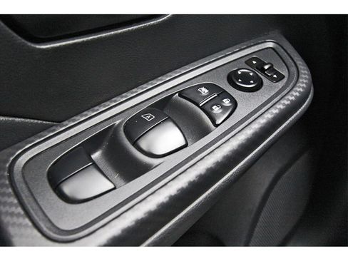 Used 2025 Nissan Versa S w/ Trunk Package image 19