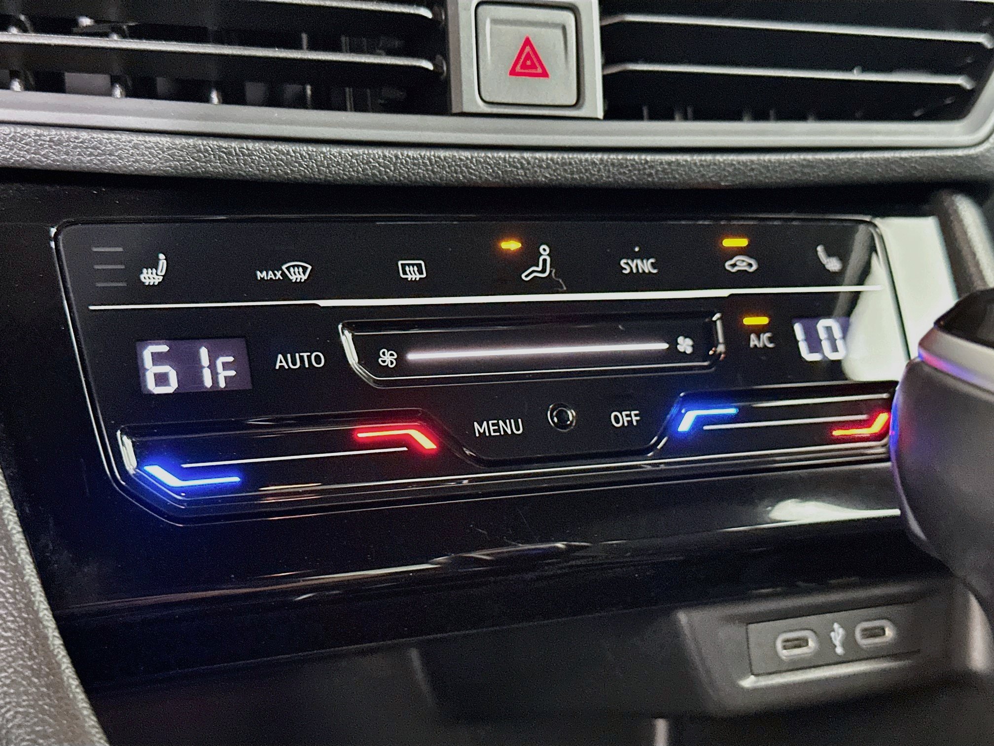 Used 2025 Volkswagen Jetta Sport FWD image 23