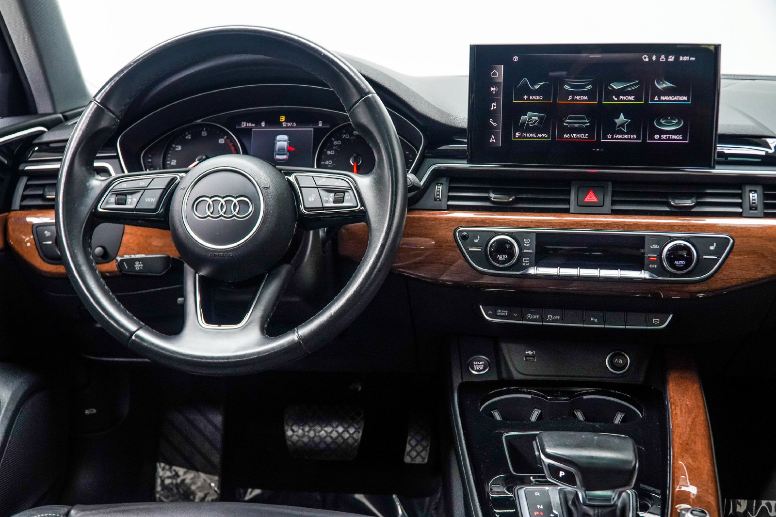 Used 2022 Audi A4 2.0T Premium w/ Convenience Package AWD/4WD image 18