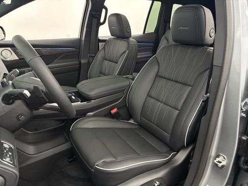 New 2026 Buick Enclave Avenir w/ Super Cruise Package AWD/4WD image 22
