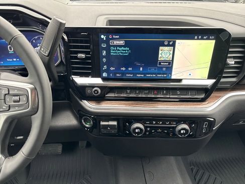 New 2026 Chevrolet Silverado 3500 LT AWD/4WD image 15