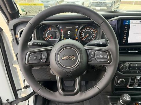 New 2026 Jeep Gladiator Mojave AWD/4WD image 25