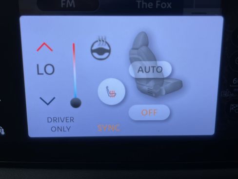 Certified 2023 Nissan Ariya AWD image 21
