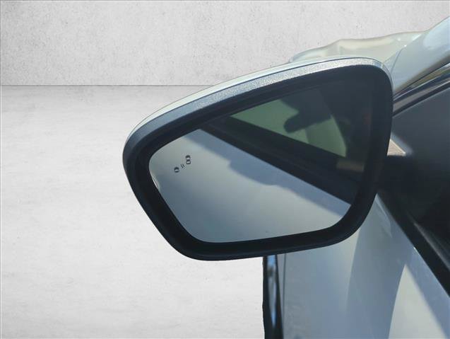 Used 2020 Ford Escape SE FWD image 12