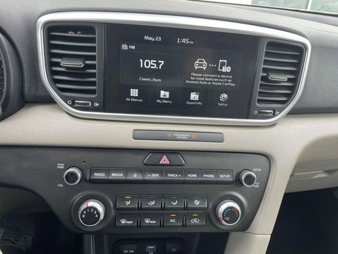 Used 2022 Kia Sportage LX image 21