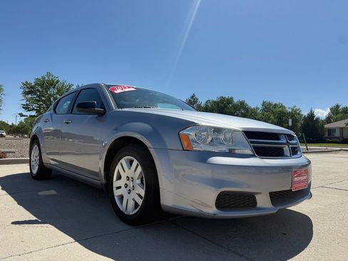 Used 2013 Dodge Avenger SE FWD image 1