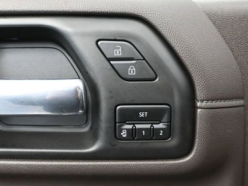 Used 2021 GMC Sierra 3500 Denali w/ Denali Ultimate Package image 25