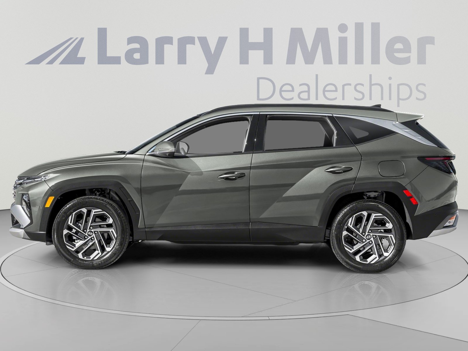 New 2026 Hyundai Tucson Limited AWD/4WD image 3