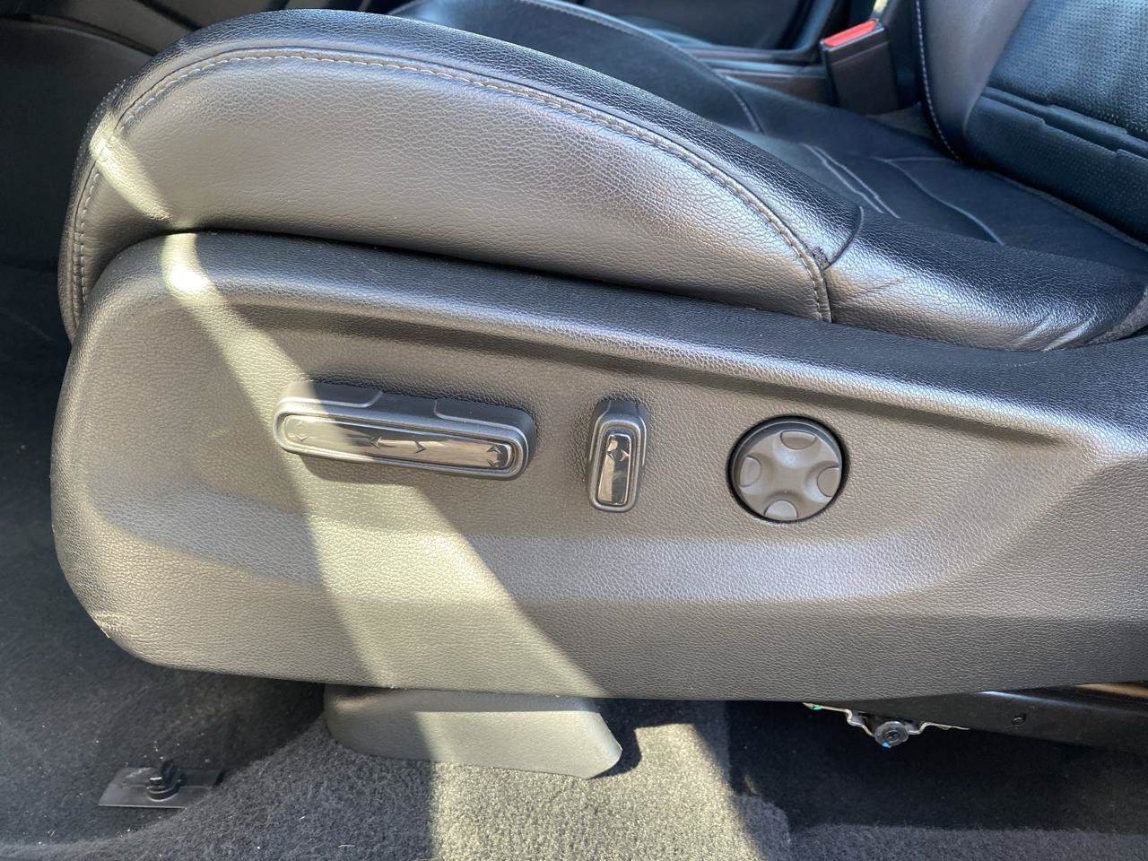 Used 2018 Honda CR-V EX-L image 14
