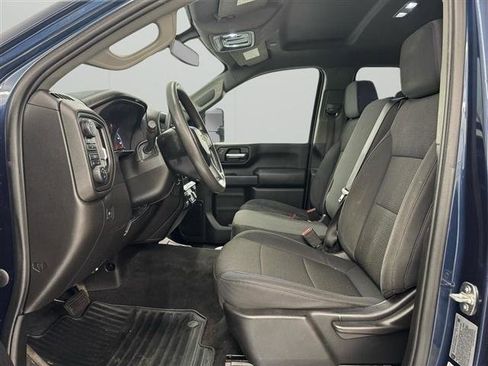 Used 2023 Chevrolet Silverado 2500 Custom w/ Custom Convenience Package AWD/4WD image 8