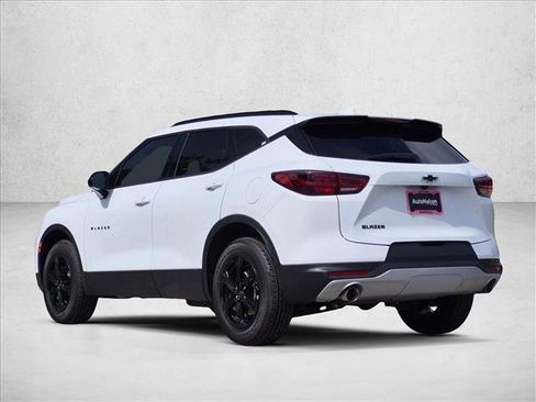New 2026 Chevrolet Blazer LT w/ Midnight/Sport Edition FWD image 7