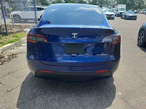 Used 2022 Tesla Model Y Performance image 3