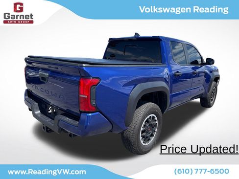 Used 2024 Toyota Tacoma TRD Off-Road AWD/4WD image 5