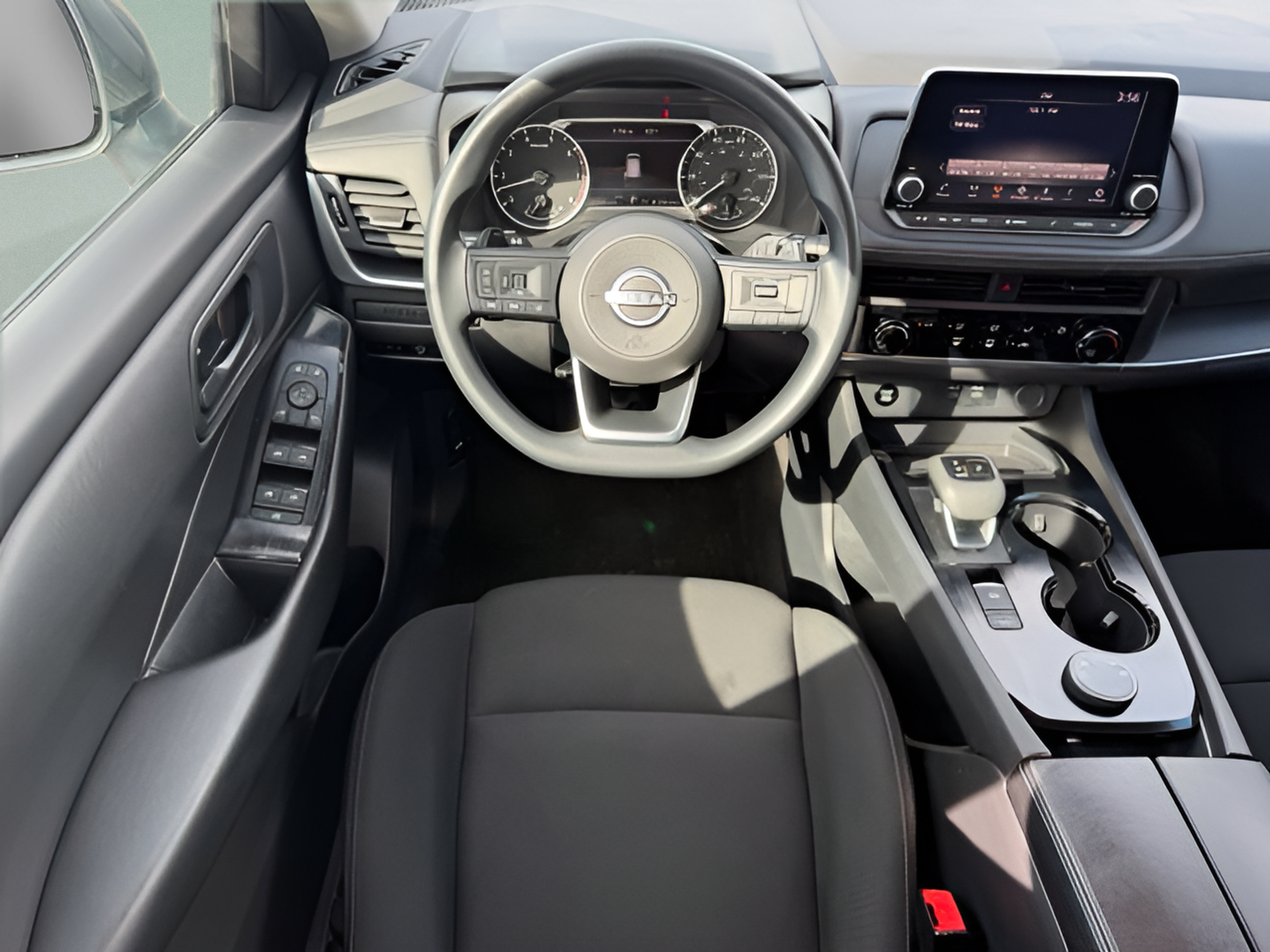 Used 2024 Nissan Rogue S AWD/4WD image 11