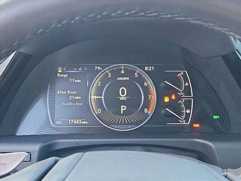 Used 2024 Lexus ES 350 w/ Premium Package FWD image 10