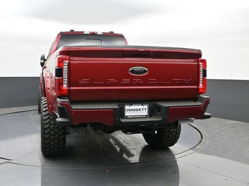 New 2026 Ford F250 Lariat w/ Black Appearance Package AWD/4WD image 8