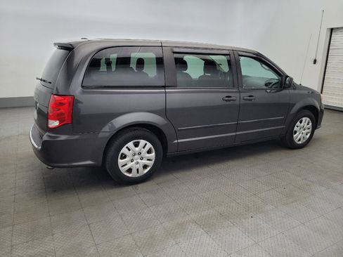 Used 2015 Dodge Grand Caravan American Value Package w/ UConnect Hands-Free Group FWD image 10