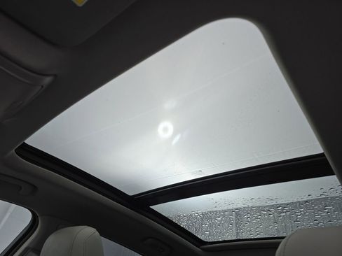 Used 2023 Cadillac XT4 Luxury image 32