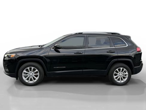 Used 2019 Jeep Cherokee Latitude w/ Popular Appearance Group image 2