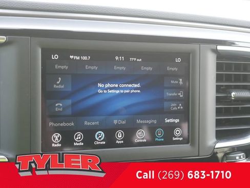 Used 2020 Chrysler Pacifica Touring w/ Cold Weather Group FWD image 50
