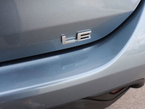 Used 2022 Toyota Highlander LE image 7