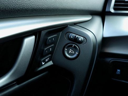 Used 2010 Acura TL w/ Technology Package image 10