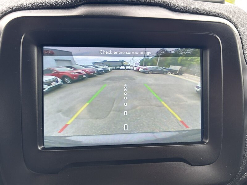 Used 2019 Jeep Renegade Sport AWD/4WD image 14