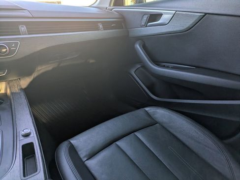 Used 2017 Audi A4 2.0T Premium image 14