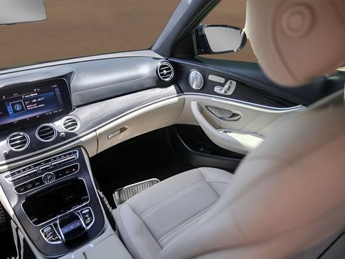 Used 2020 Mercedes-Benz E 63 AMG S image 28