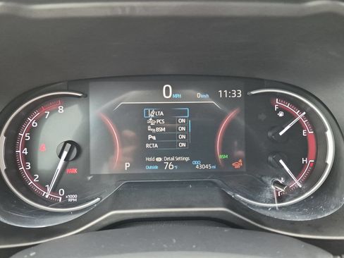 Used 2019 Toyota RAV4 Limited w/ Cold Weather Package AWD/4WD image 13