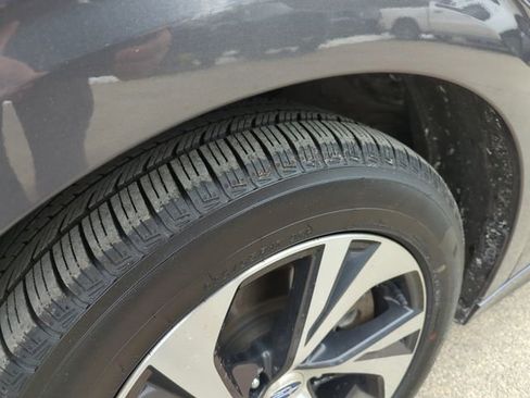 Used 2023 Subaru Legacy Premium image 32