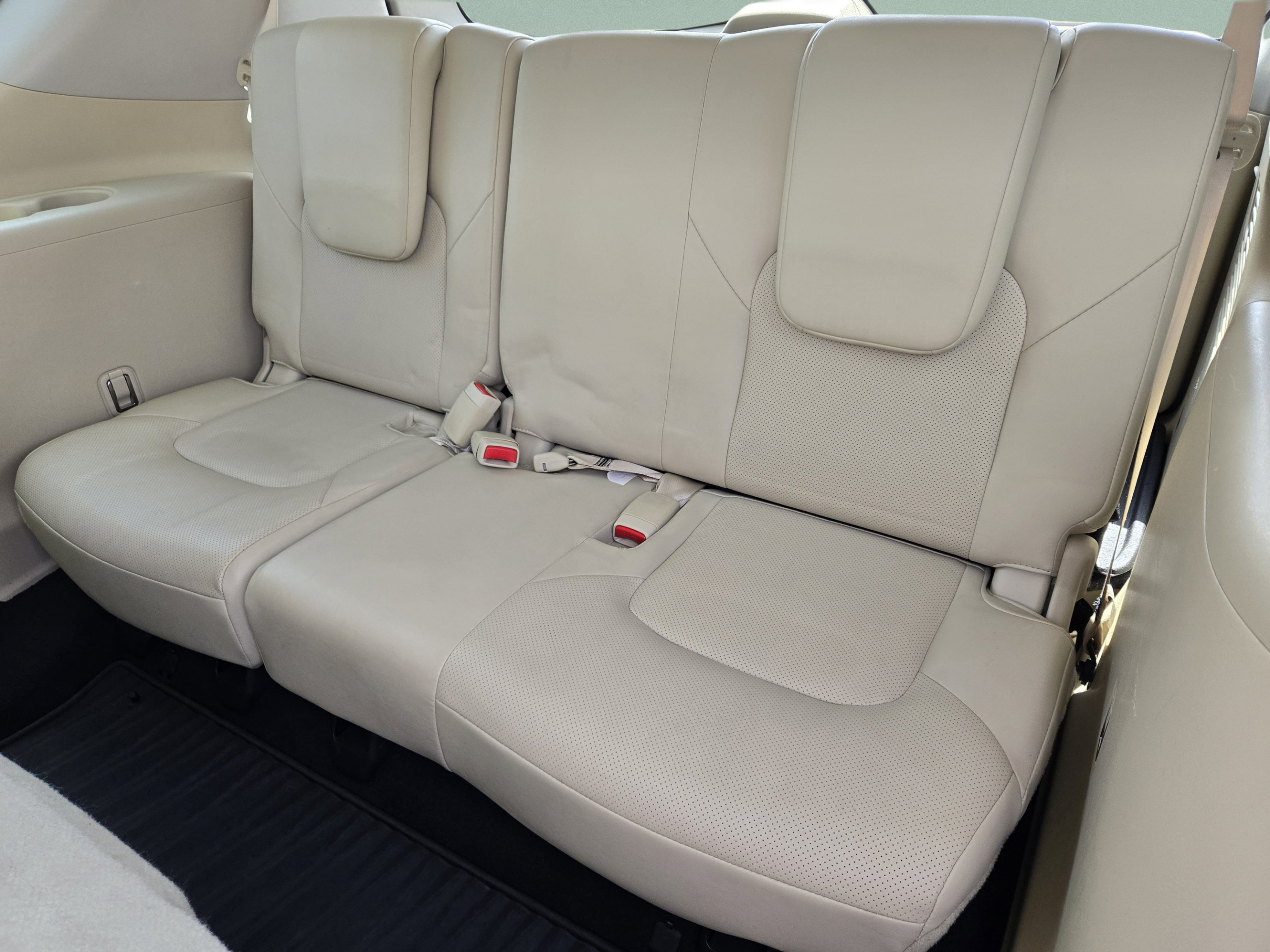 Used 2018 INFINITI QX80 4WD w/ Driver Assistance Package image 31