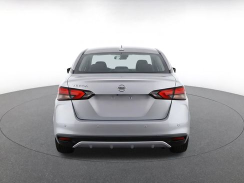 Used 2025 Nissan Versa SV FWD image 8
