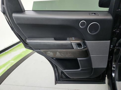 Used 2017 Land Rover Range Rover Sport SVR image 27