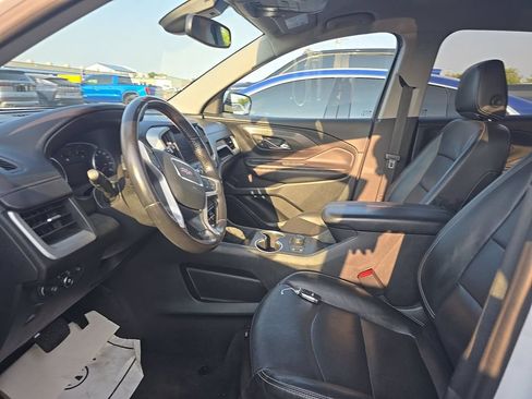 Used 2022 GMC Terrain SLT FWD image 5