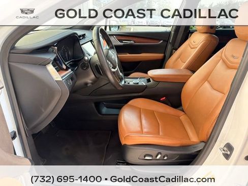 Used 2024 Cadillac XT5 Premium Luxury AWD/4WD image 15